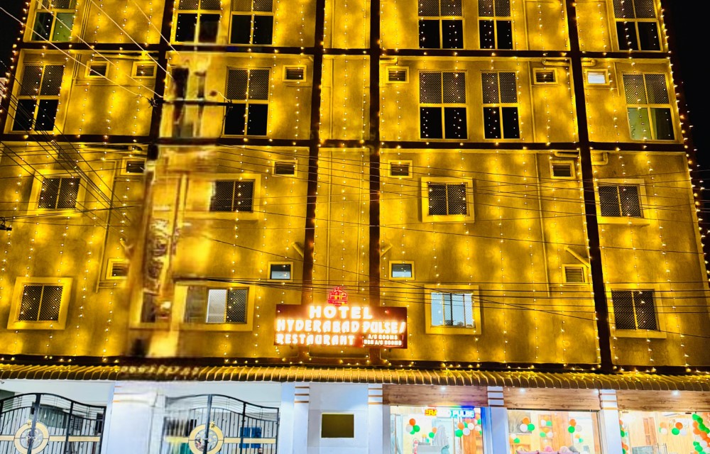 Hotel Hyderabad Pulse Room Section 1